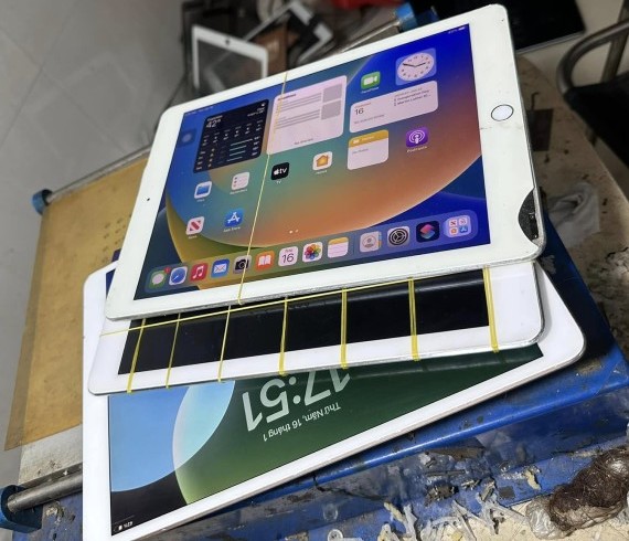 Sửa iPad chai pin